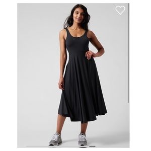 Athleta Santorini Midi Dress // Black